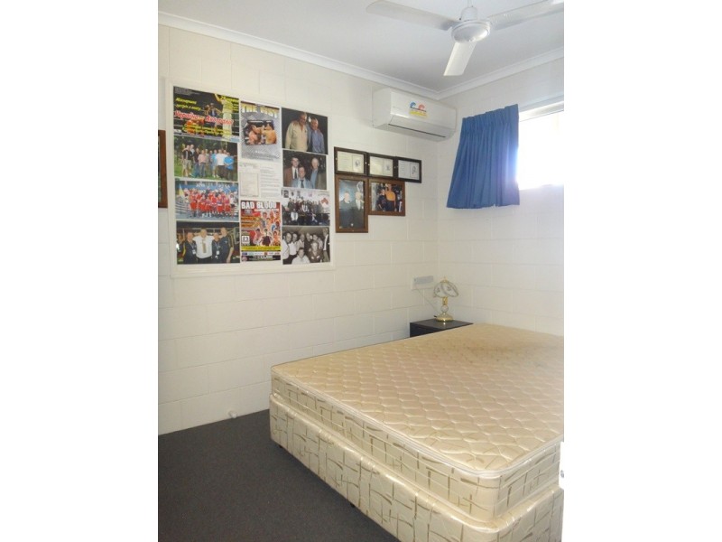 4 6-10 Clark Drive, Emerald QLD 4720