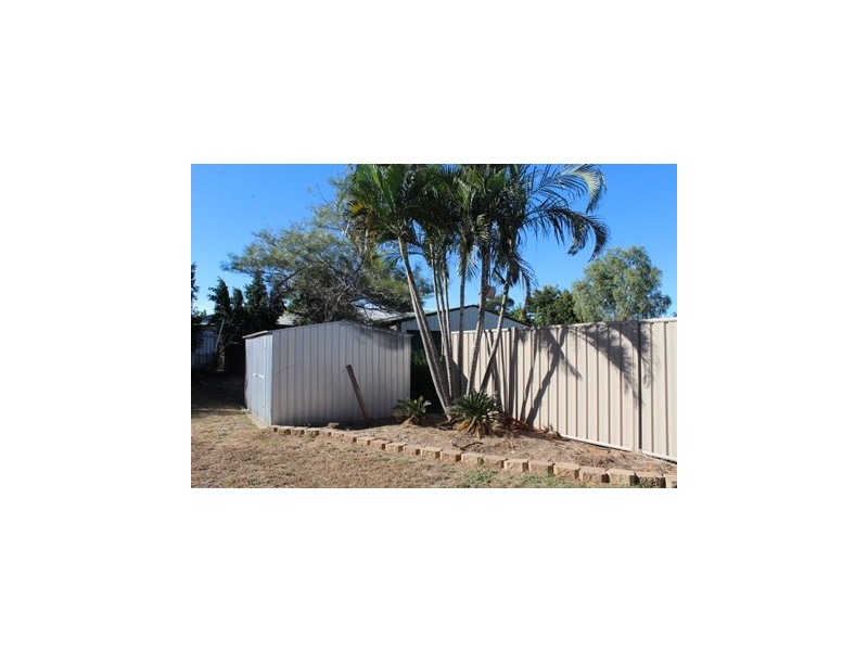 81 Park Avenue, Emerald QLD 4720