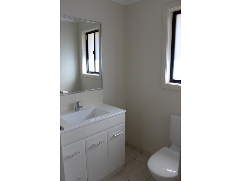 103a Anakie Street, Emerald QLD 4720