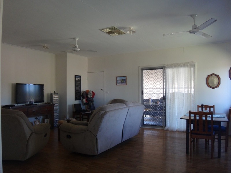 11 Slider Street, Capella QLD 4723