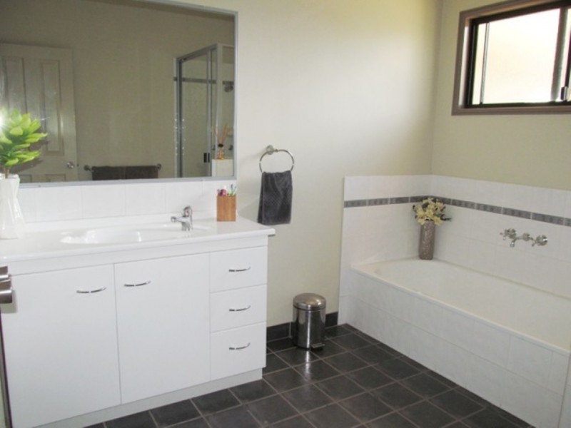 23A Crendan Street, Emerald QLD 4720