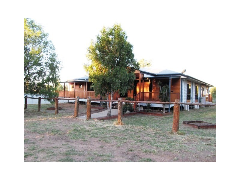 23A Crendan Street, Emerald QLD 4720