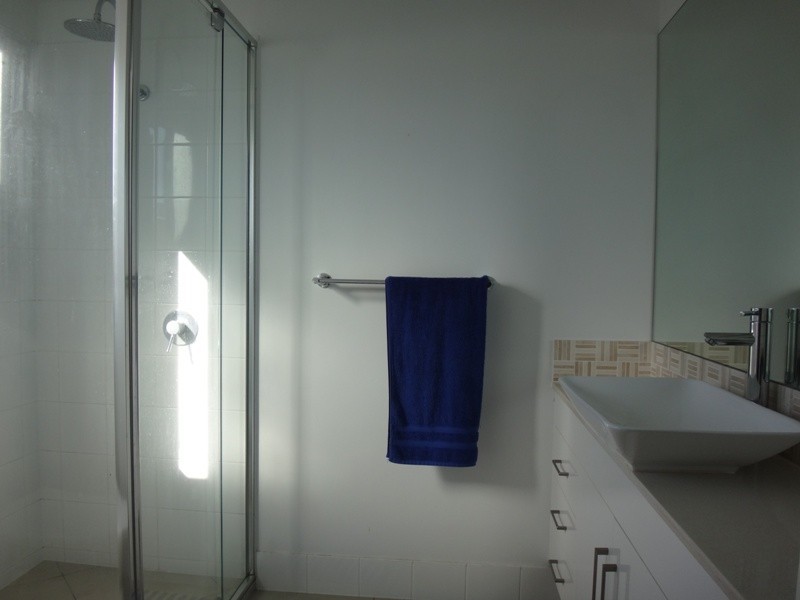 65 Canterbury Road, Emerald QLD 4720