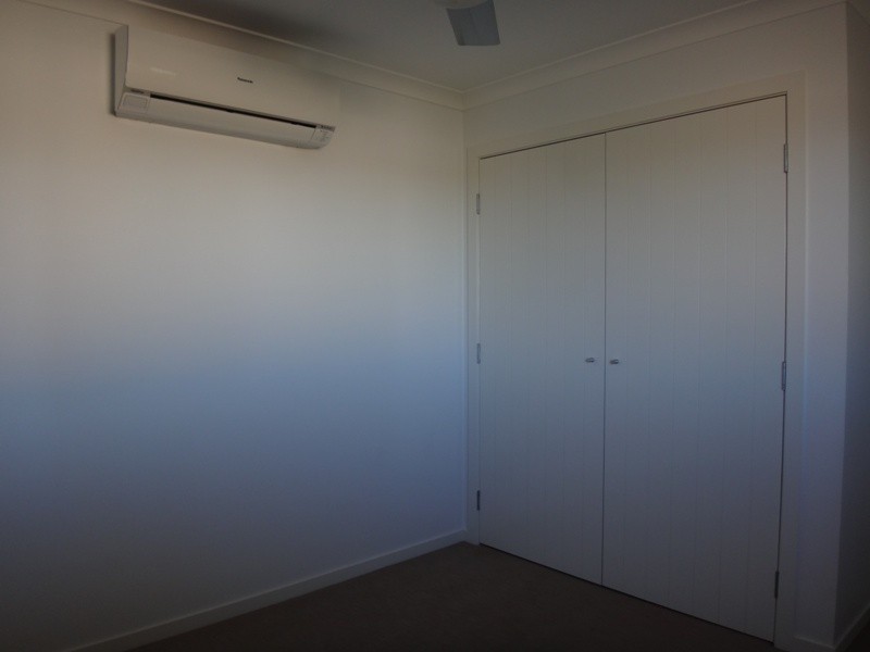 65 Canterbury Road, Emerald QLD 4720