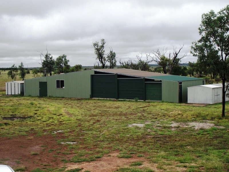 77 Lakeview Drive, Emerald QLD 4720