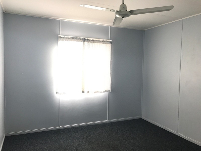 2/9 Vicki Close, Emerald QLD 4720