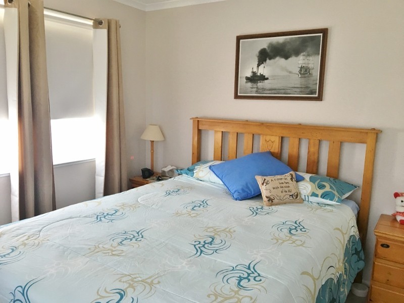 2/1a Gordon Close, Anna Bay NSW 2316