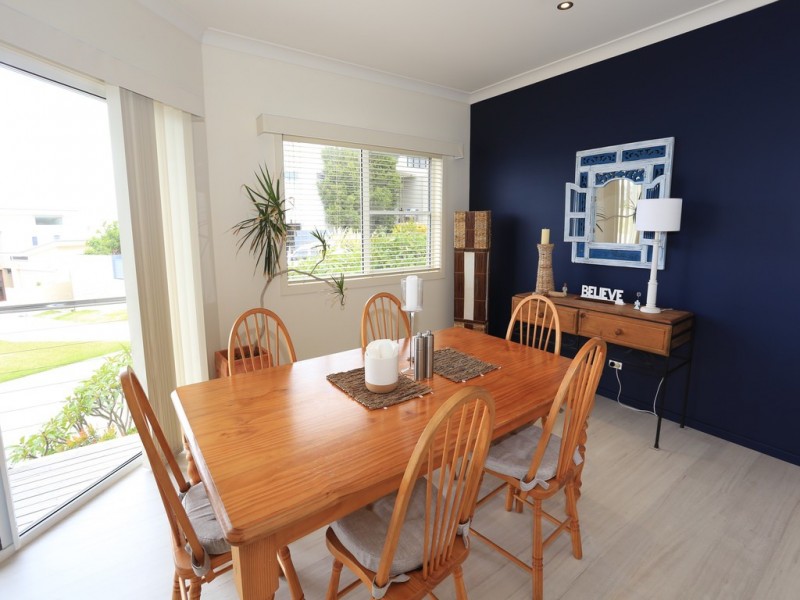 16 The Mainsail, Boat Harbour NSW 2316