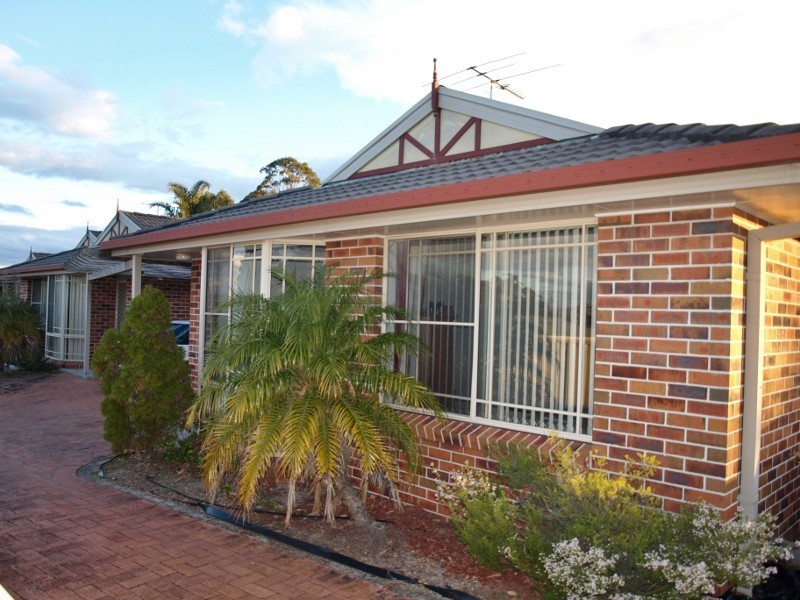 1/51 Yachtsman Crescent, Salamander Bay NSW 2317