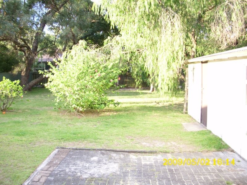 15 Army Avenue, Tanilba Bay NSW 2319