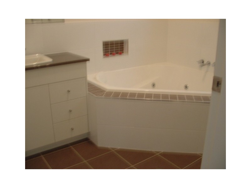 31a Saratoga Ave, Corlette NSW 2315