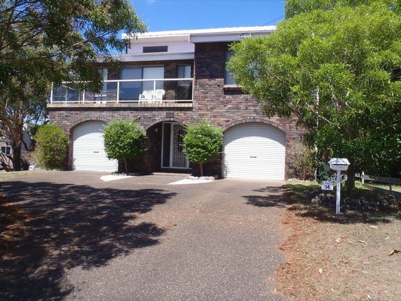 14 James Crescent, Nelson Bay NSW 2315