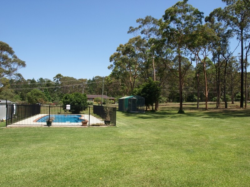 7 Windeyer Crescent, Medowie NSW 2318