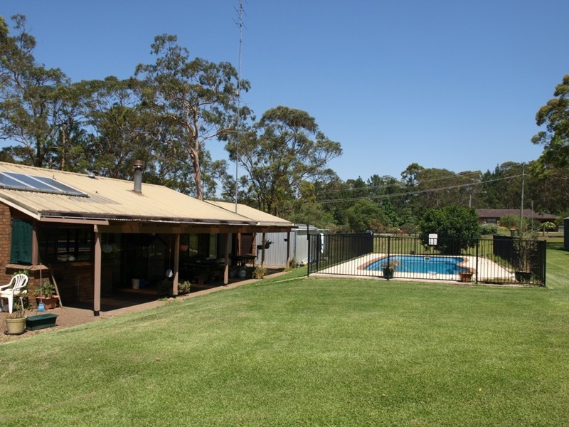 7 Windeyer Crescent, Medowie NSW 2318