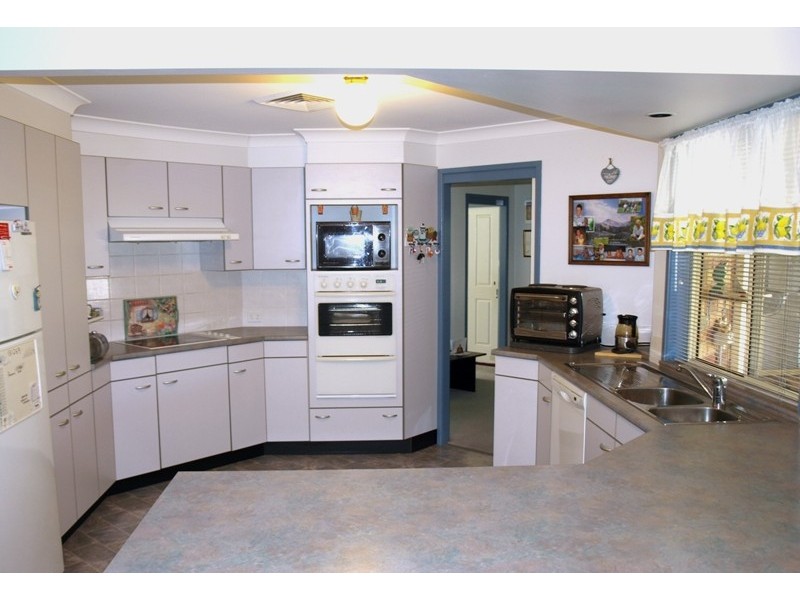 5 Potoroo Blvd, Medowie NSW 2318