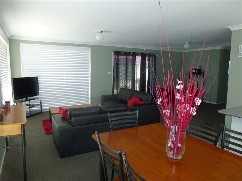 4 Fisherman’s Bay Road, Anna Bay NSW 2316