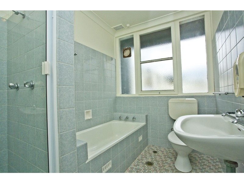 2/42 Donald Street, Nelson Bay NSW 2315