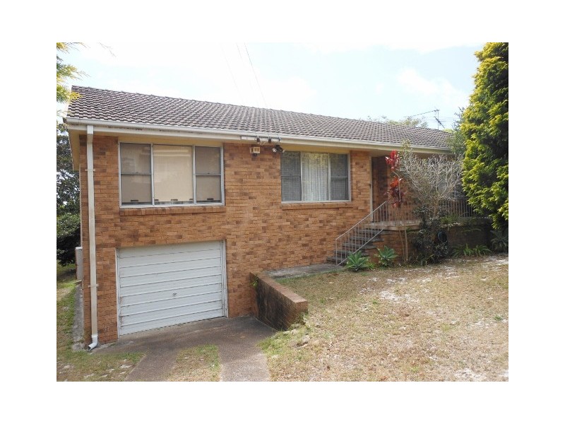 8 Victor Parade, Shoal Bay NSW 2315