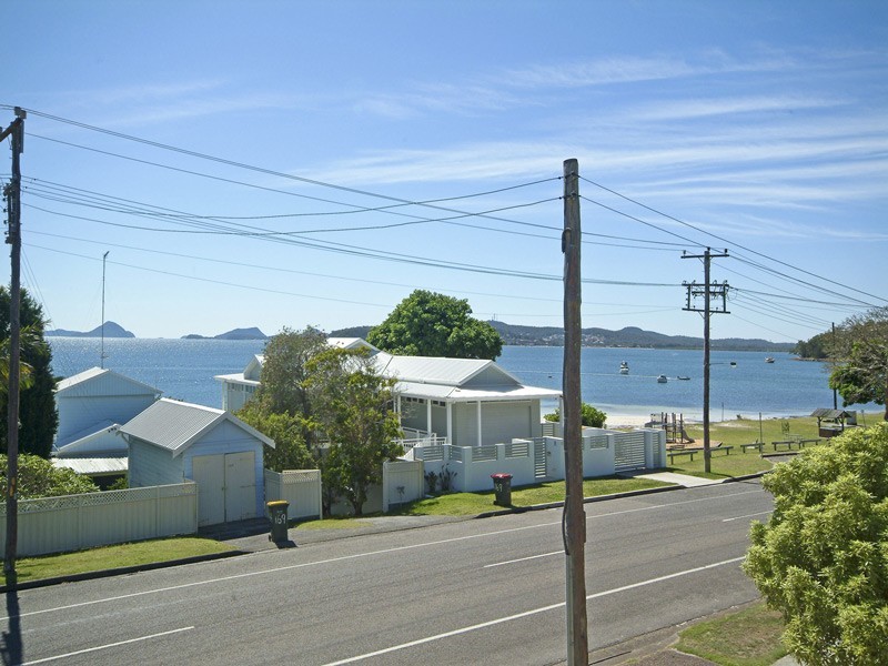 1/152 Soldiers Point Rd, Salamander Bay NSW 2317