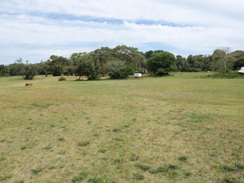 12A Frost Road (L), One Mile Beach NSW 2315