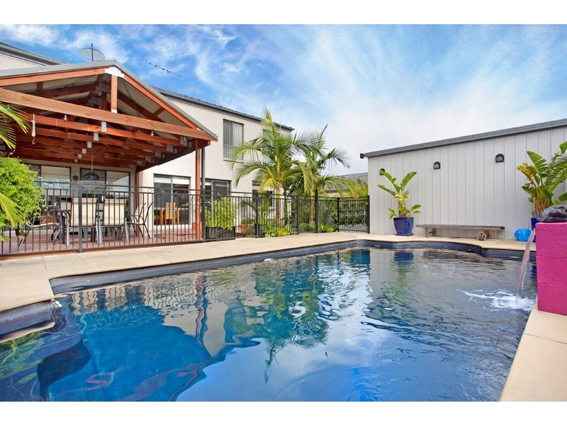 105 Diggers Drive, Tanilba Bay NSW 2319