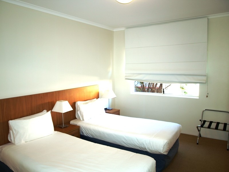 Z010/41-45 Shoal Bay Road, Shoal Bay NSW 2315