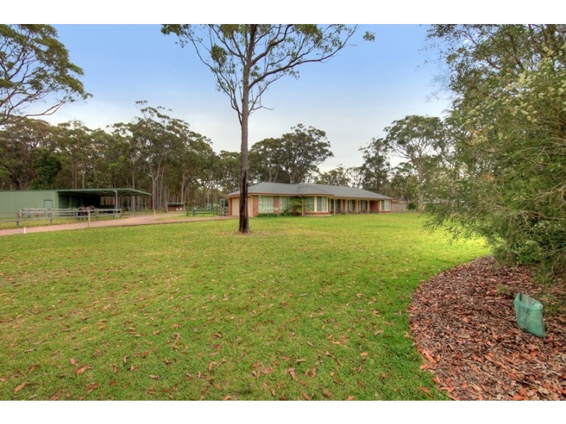 9 Waropara Road, Medowie NSW 2318