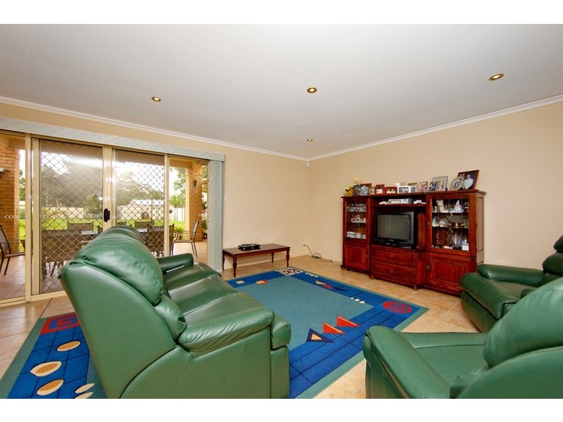 5 Sassin Crescent, Medowie NSW 2318