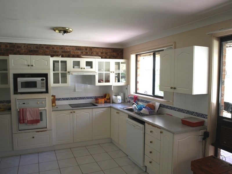 106 James Road, Medowie NSW 2318