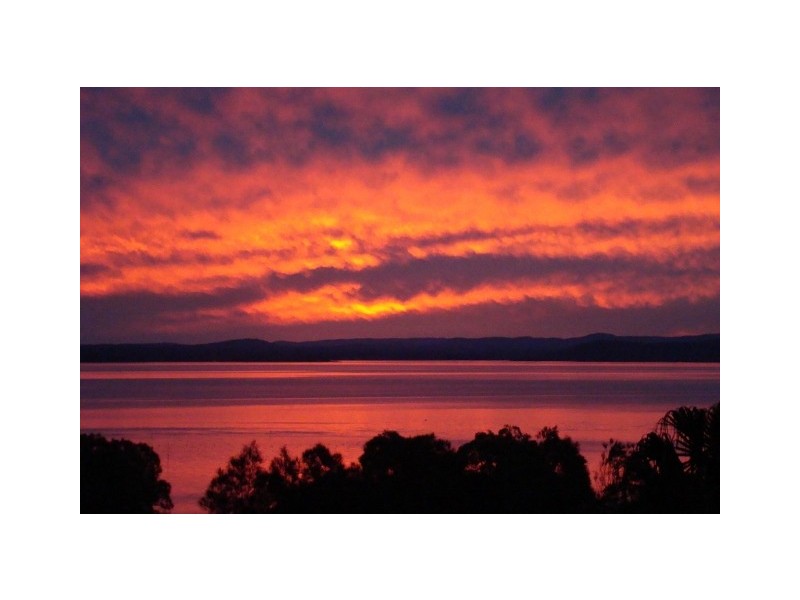 8 Lyndel Close, Soldiers Point NSW 2317