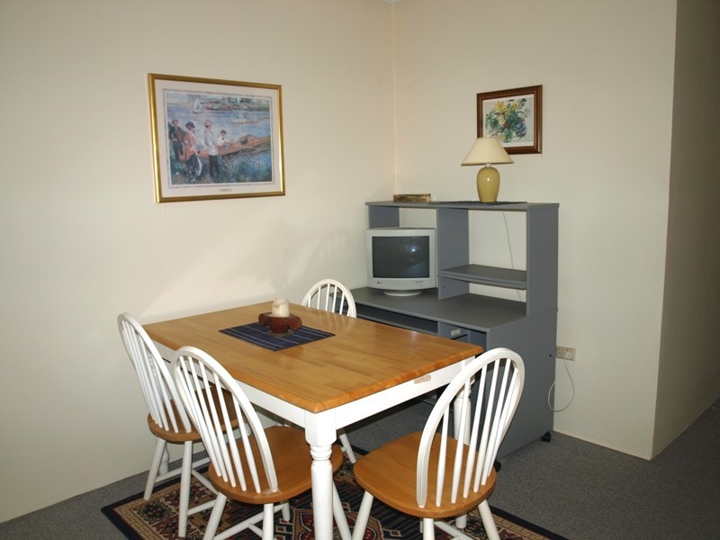 2/9 Thurlow Avenue, Nelson Bay NSW 2315