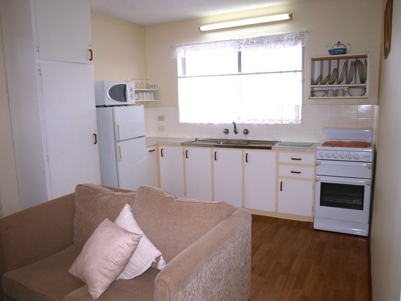 2/9 Thurlow Avenue, Nelson Bay NSW 2315