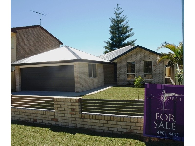 17a Lloyd George Grove, Tanilba Bay NSW 2319