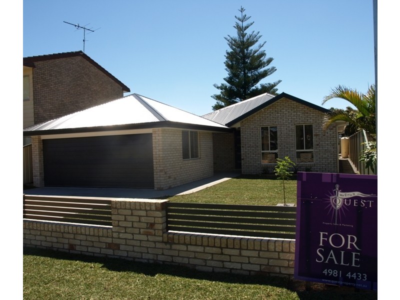 17a Lloyd George Grove, Tanilba Bay NSW 2319