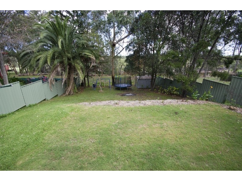 12 Admiralty Ave, Tanilba Bay NSW 2319