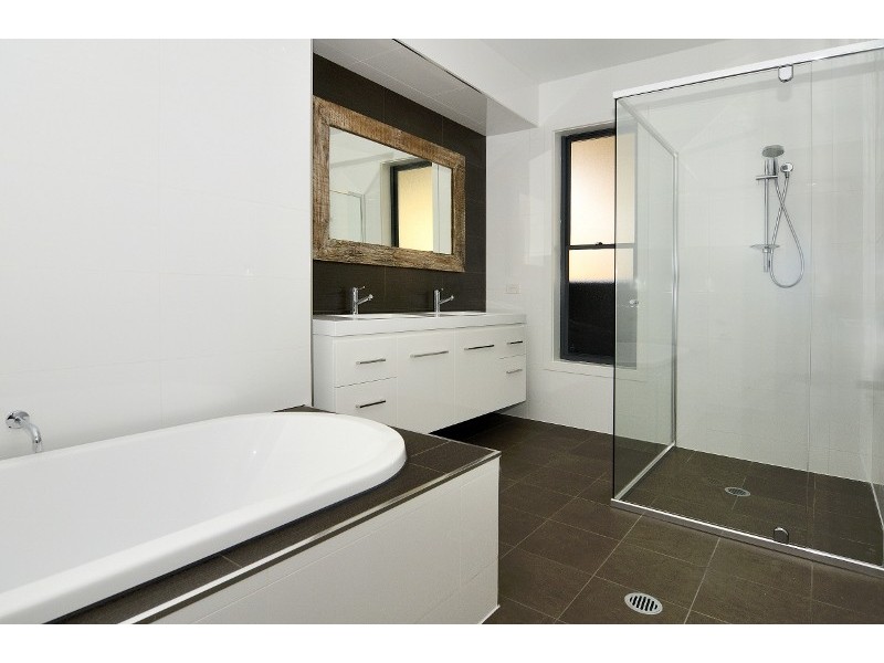 9 Seaspray Ave, Nelson Bay NSW 2315