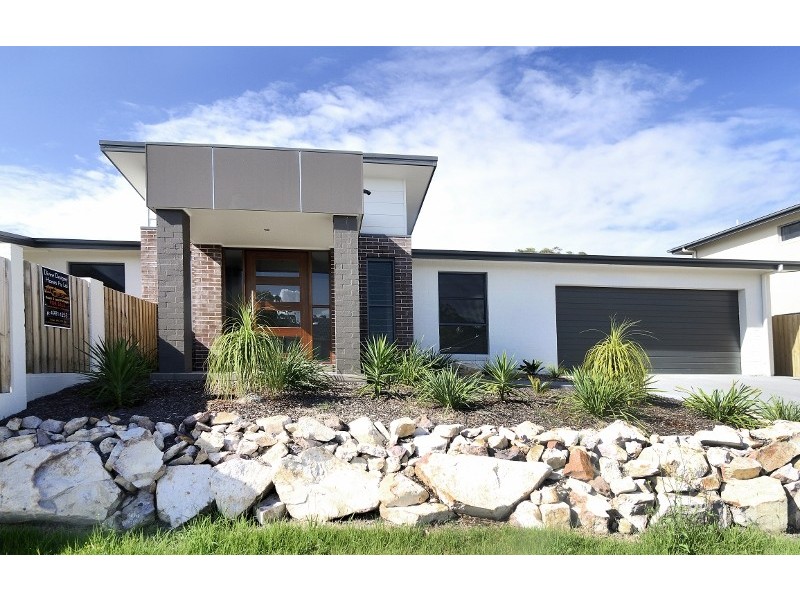 9 Seaspray Ave, Nelson Bay NSW 2315