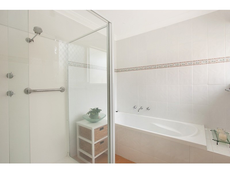34 Caswell Crescent, Tanilba Bay NSW 2319