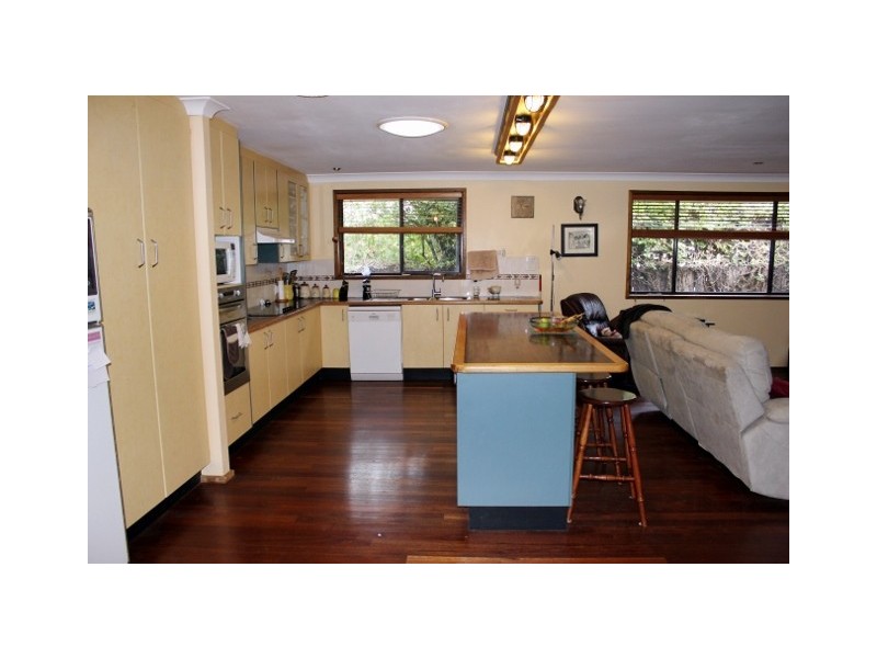 32 President Wilson Walk, Tanilba Bay NSW 2319