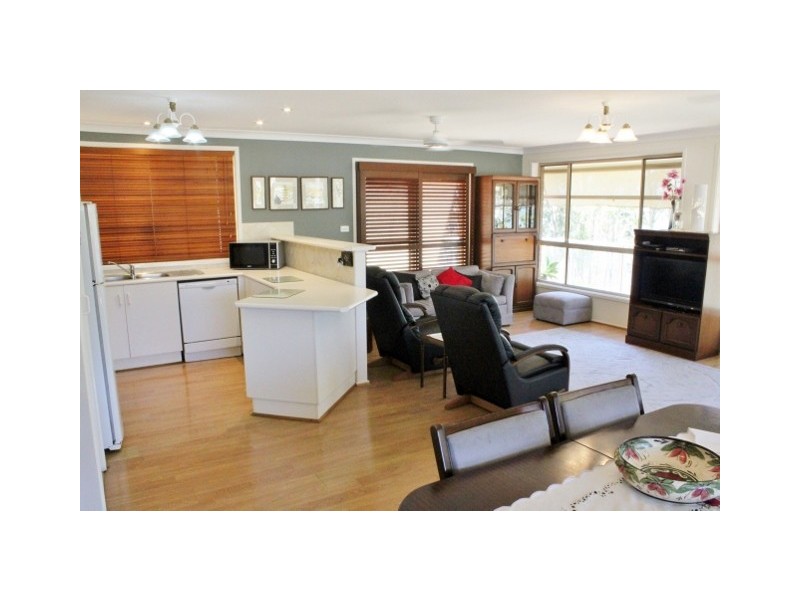 32 Watersleigh Ave, Mallabula NSW 2319