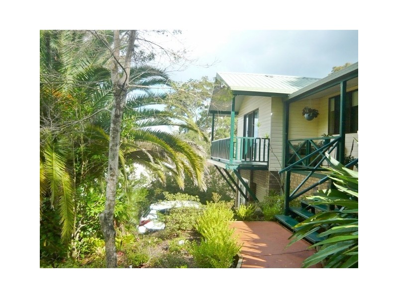 37 Raiss Close, Lemon Tree Passage NSW 2319