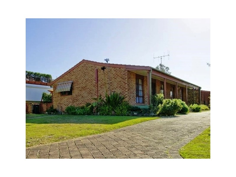 1/4 Shoreline Drive, Fingal Bay NSW 2315