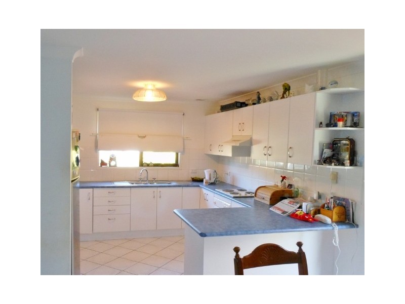 1/4 Shoreline Drive, Fingal Bay NSW 2315