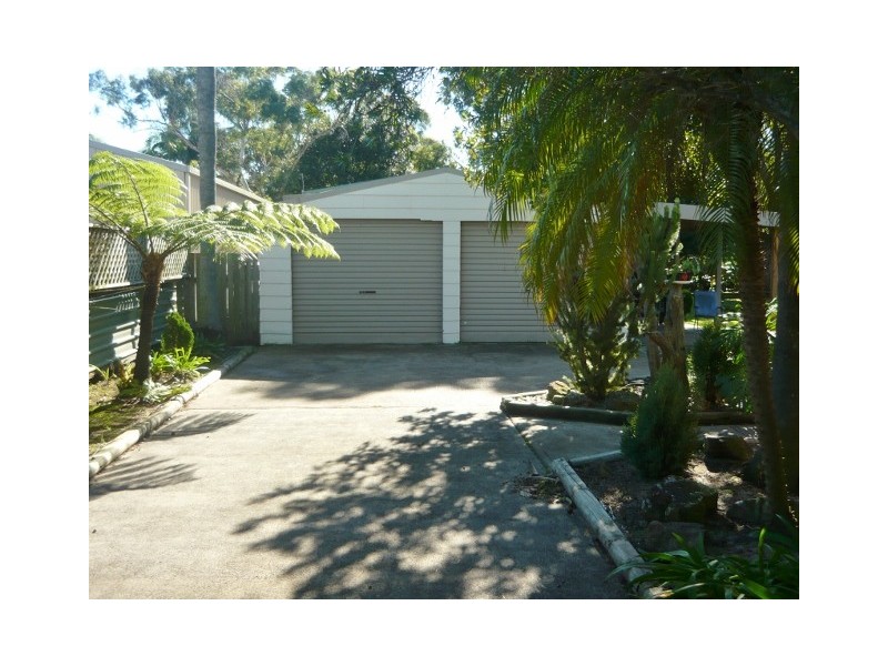 15 Pershing Place, Tanilba Bay NSW 2319