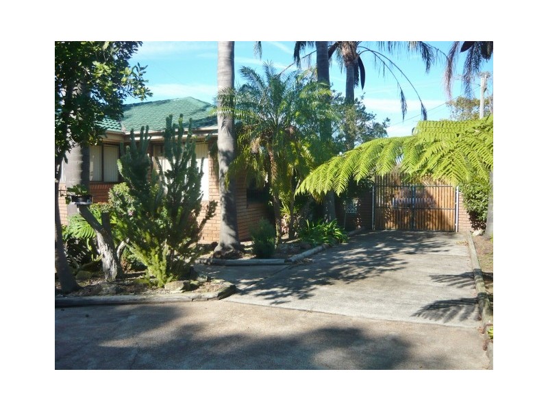 15 Pershing Place, Tanilba Bay NSW 2319