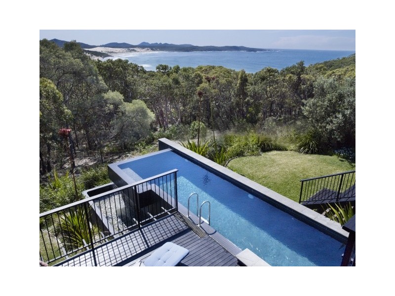 35-37 One Mile Close, Boat Harbour NSW 2316