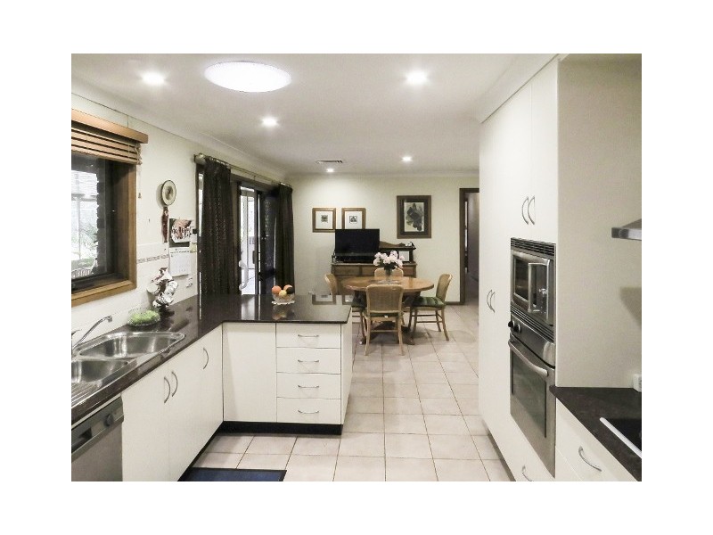 14 Fisher Rd, Medowie NSW 2318