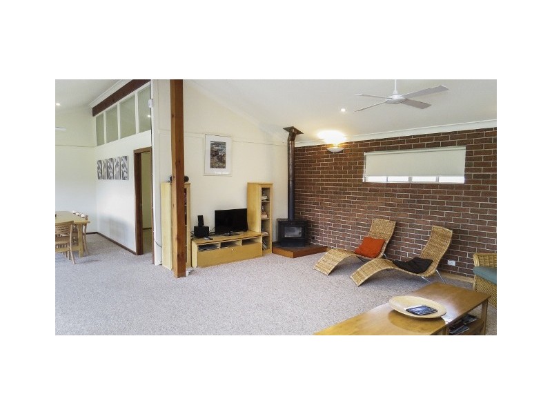 12 Pacific Street, Fishermans Bay NSW 2316