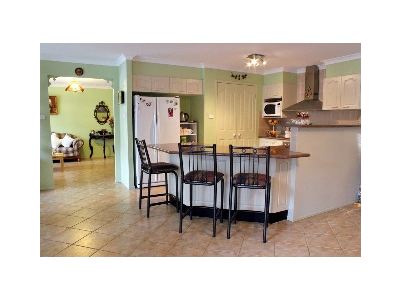 16 Central Ave, Bundabah NSW 2324