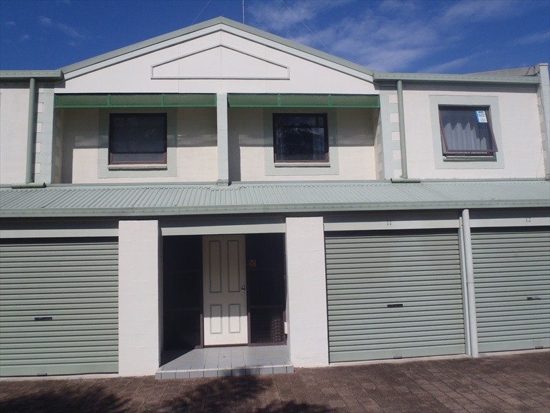 11/19-23 Dowling Street (‘Carindale’), Nelson Bay NSW 2315